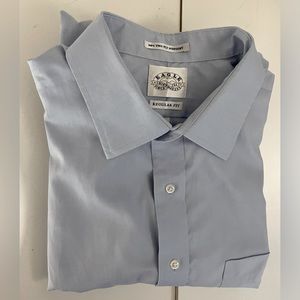 Men’s light blue Eagle Shirtmakers dress shirt, size 17.5. 34/35